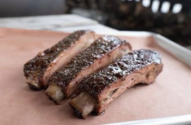 Texas Craft BBQ Smoked Spare Ribs, Slow Cooked